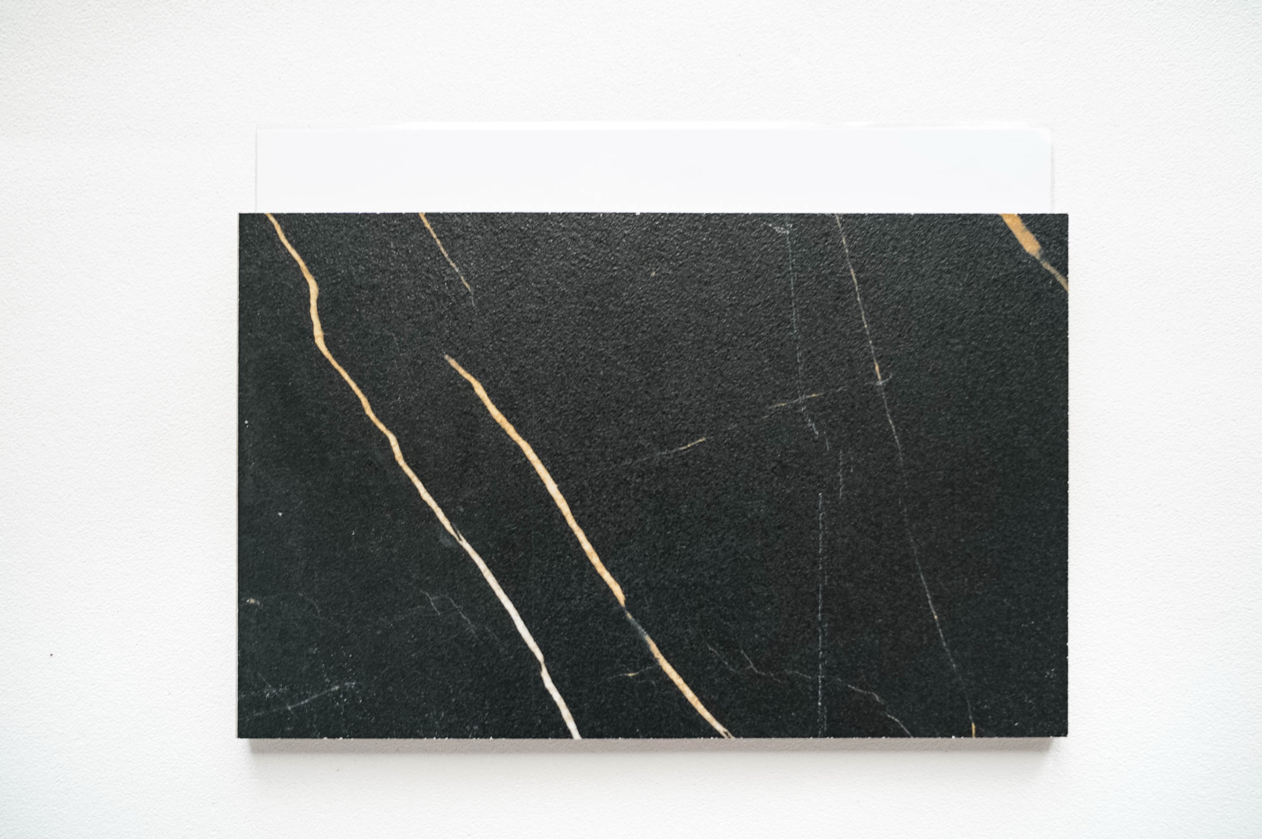 Gres szkliwiony Klaro Black